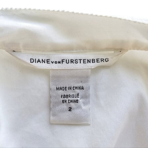 Diane Von Furstenberg Steele Wrap Dress Size 2 - Picture 15 of 15